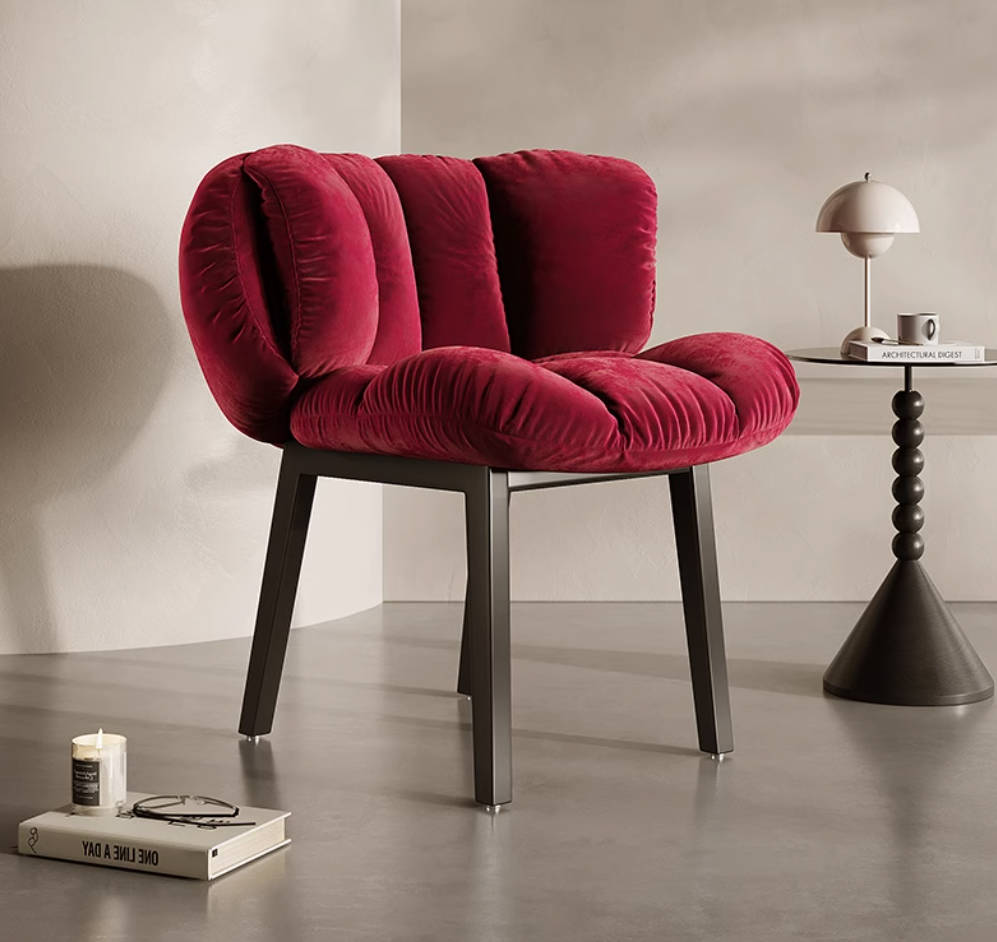 Light luxury fabric dining chair French retro backrest petal new product second-hand dining table chair